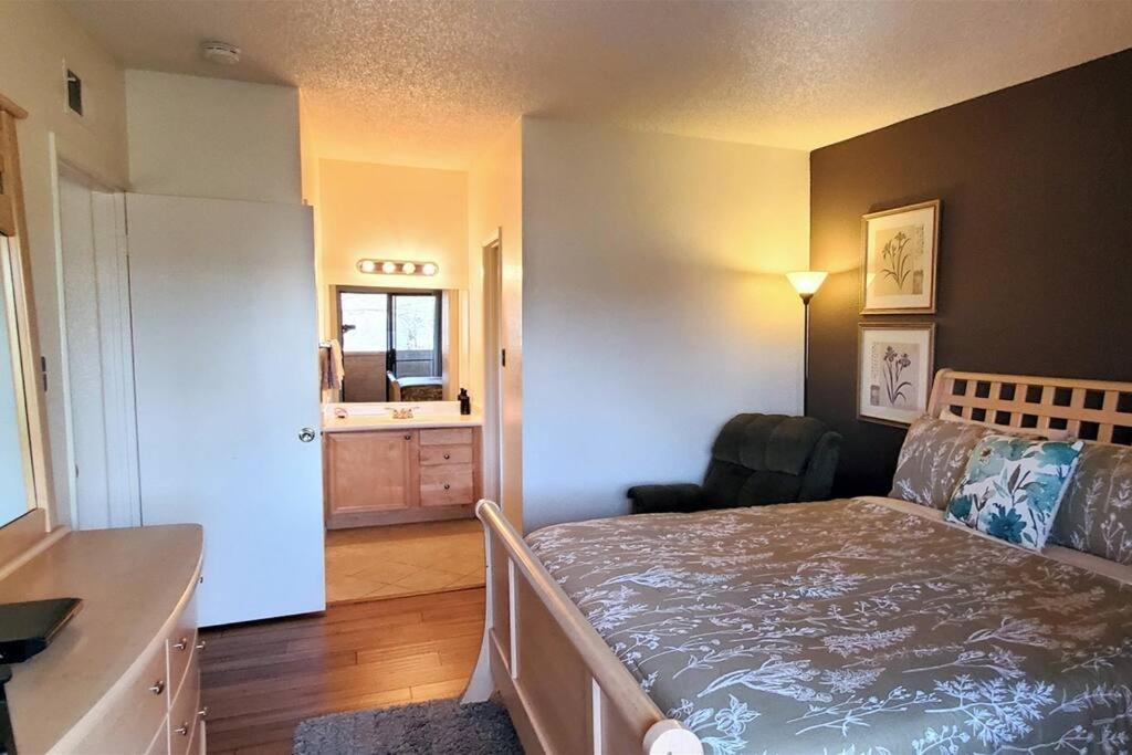 Condo With Heated Pool, Hot Tub, Near Walking Paths เกล็นเดล ภายนอก รูปภาพ