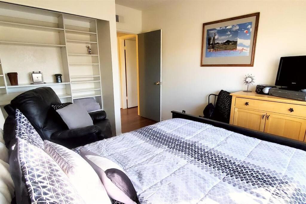 Condo With Heated Pool, Hot Tub, Near Walking Paths เกล็นเดล ภายนอก รูปภาพ