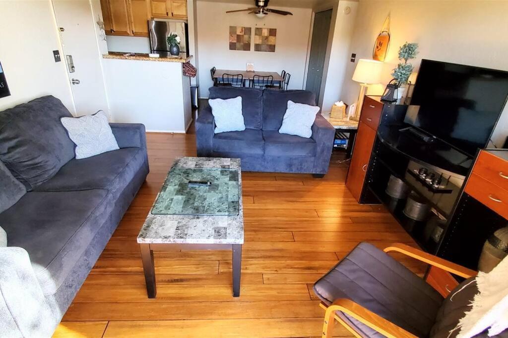 Condo With Heated Pool, Hot Tub, Near Walking Paths เกล็นเดล ภายนอก รูปภาพ